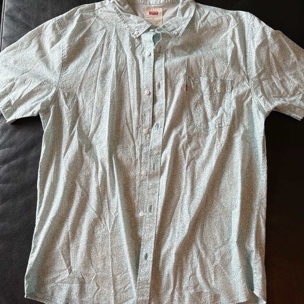 Floral shirt sleeve dress shirt